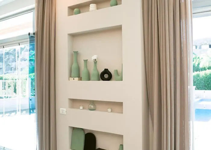 Paradise Boutique Hotel 4*