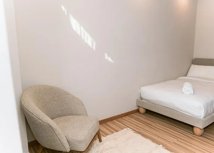 Hotel Paradise Boutique 4*
